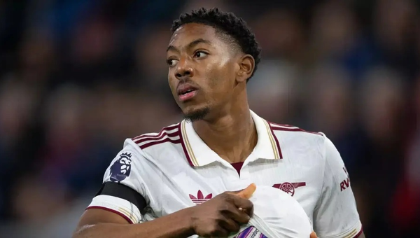 Fabrizio Romano เผยอาร์เซนอลไม่ปล่อยยืมสเกลลี่แม้มีหลายทีมสนใจ