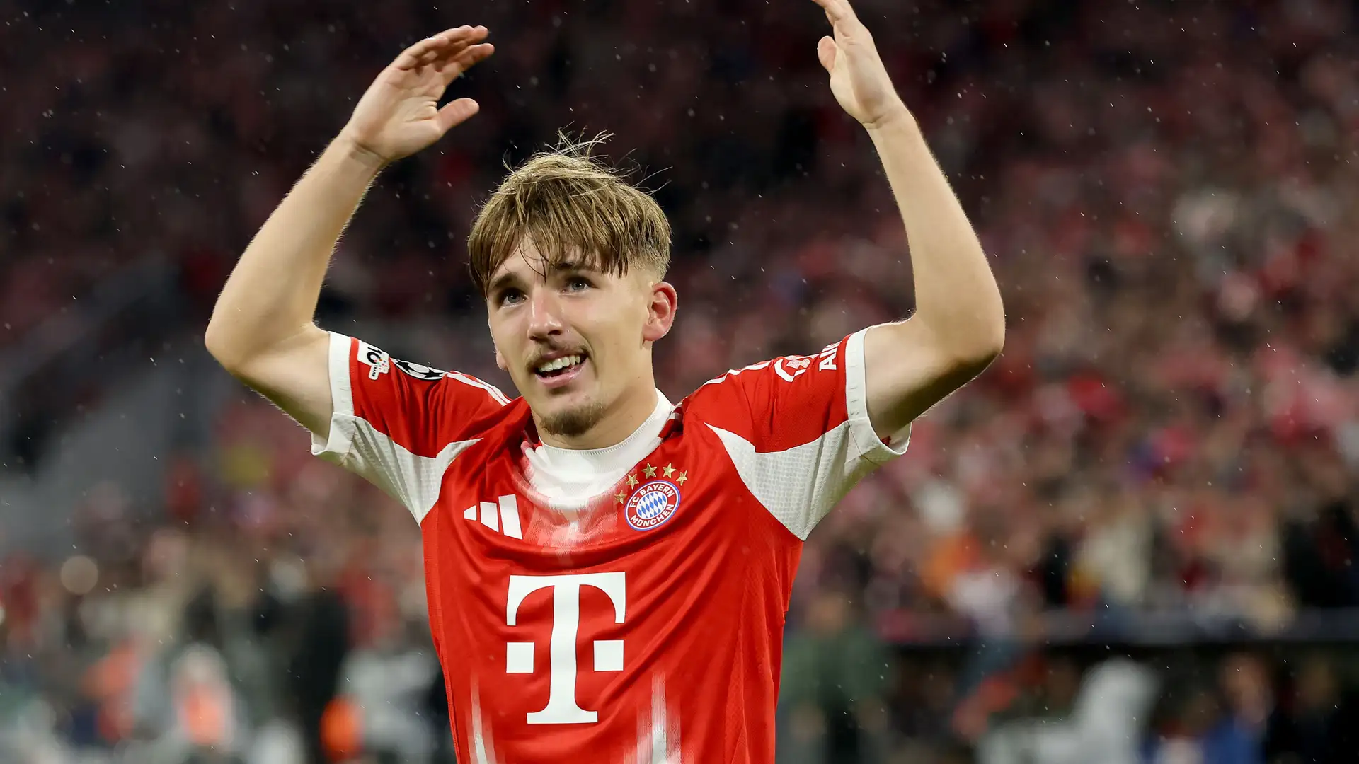 รู้จัก เลนนาร์ท คาร์ล ดาวรุ่งบาเยิร์นที่เล่นครบ 3 สไตล์